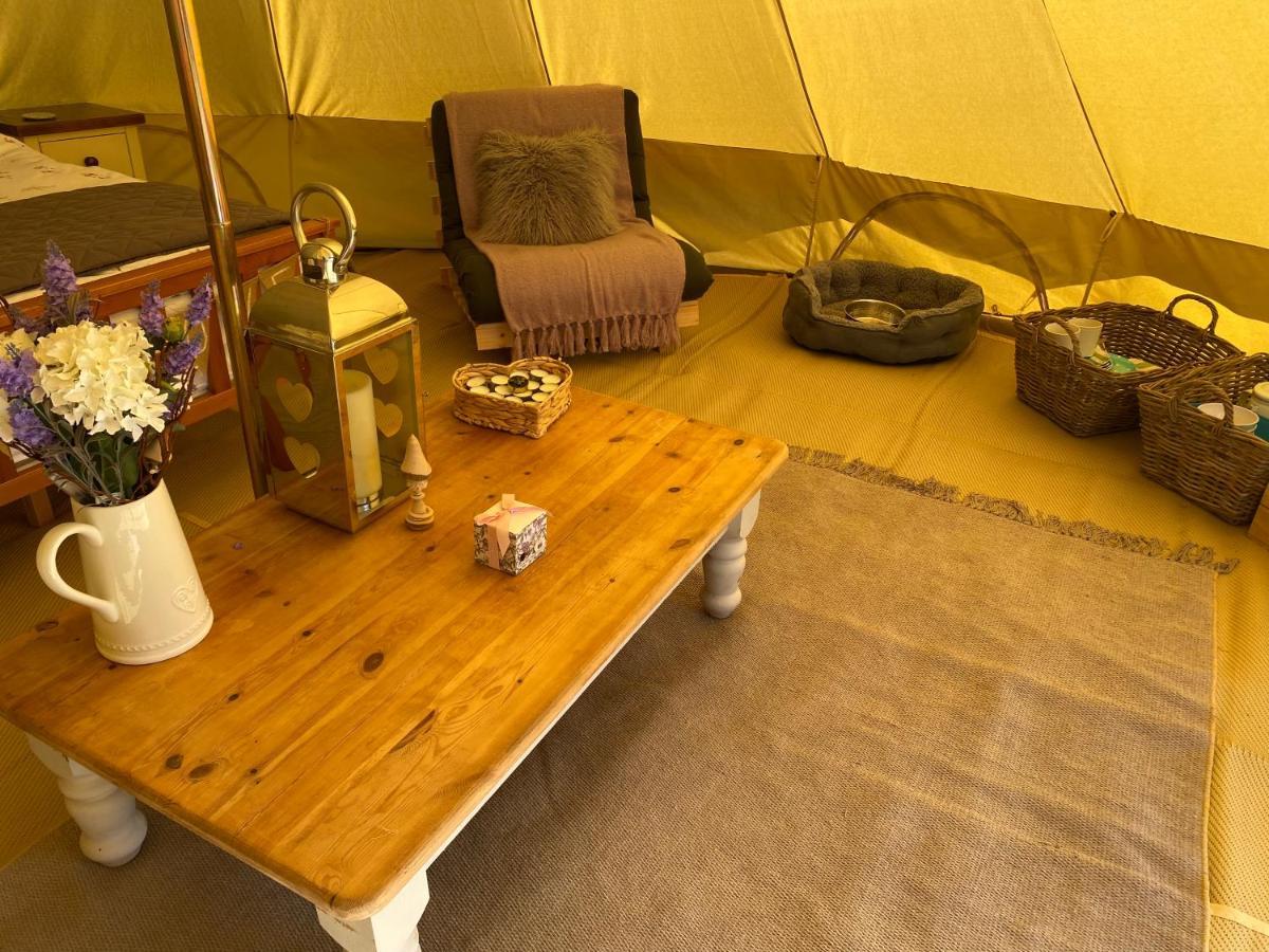Black Mountains Glamping Hotel Abergavenny Eksteriør billede