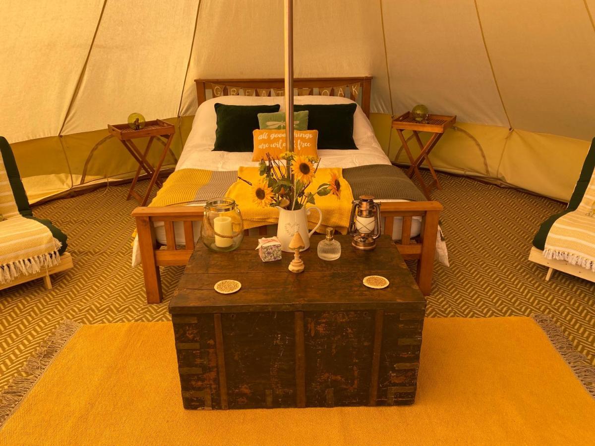 Black Mountains Glamping Hotel Abergavenny Eksteriør billede