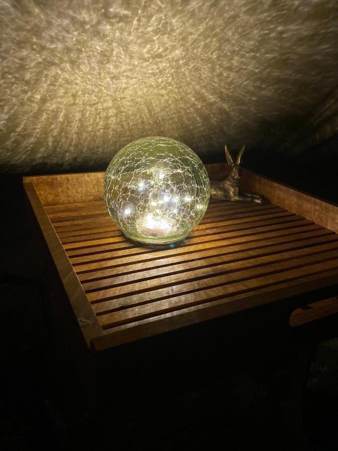 Black Mountains Glamping Hotel Abergavenny Eksteriør billede